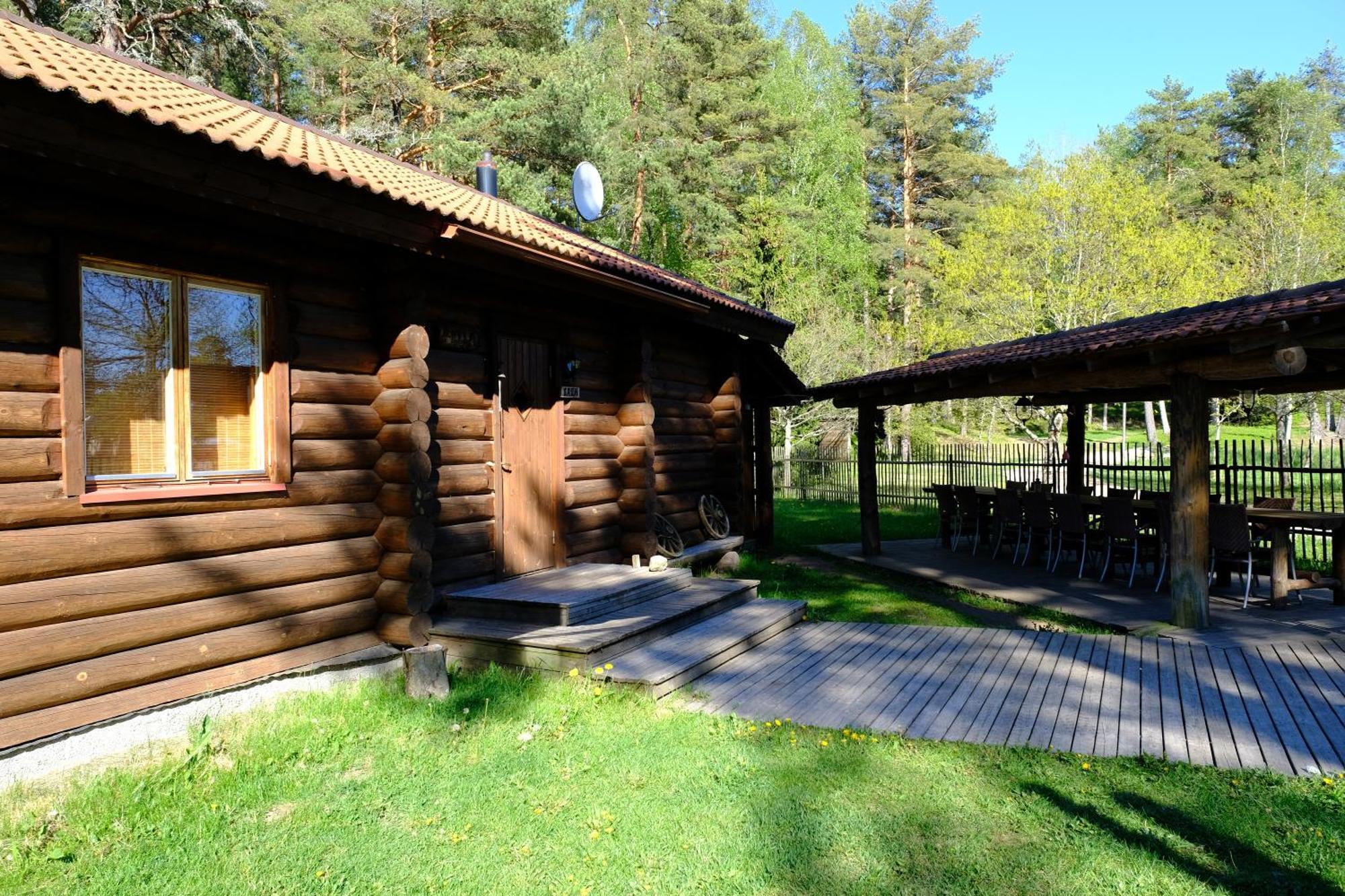 Kallaste Talu- Turismitalu & Holiday Resort Padise Luaran gambar
